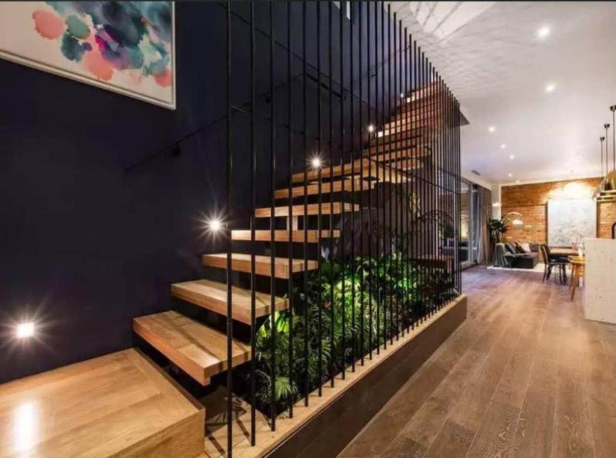 Apartment Readyset At Glasshouse *